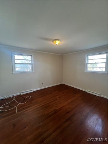 1513 Duke Dr, Petersburg, VA 23803
