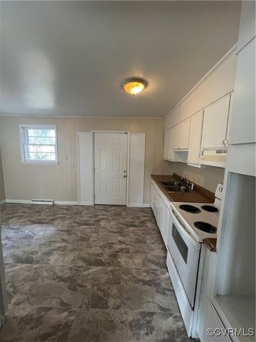 1513 Duke Dr, Petersburg, VA 23803