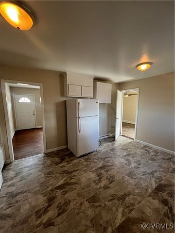 1513 Duke Dr, Petersburg, VA 23803