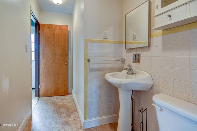 1506 NY-7, Richmondville, NY 12149