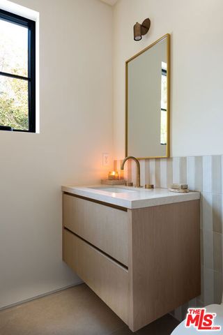 4170 Sunnyslope Avenue, Sherman Oaks, CA 91423