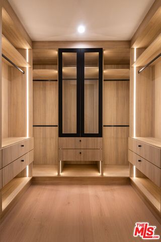 4170 Sunnyslope Avenue, Sherman Oaks, CA 91423