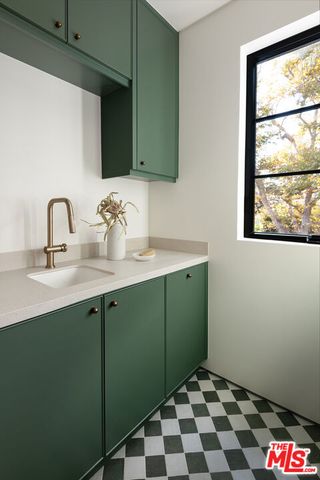 4170 Sunnyslope Avenue, Sherman Oaks, CA 91423