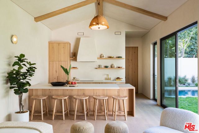 4170 Sunnyslope Avenue, Sherman Oaks, CA 91423