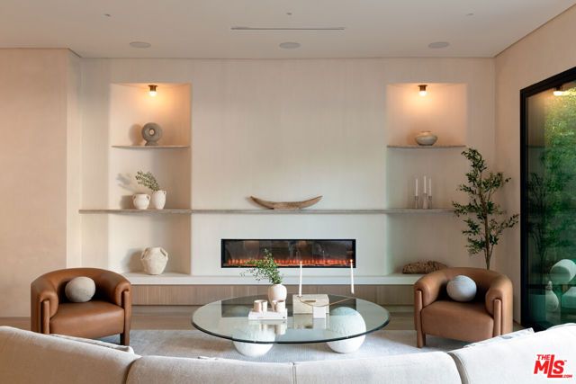 4170 Sunnyslope Avenue, Sherman Oaks, CA 91423