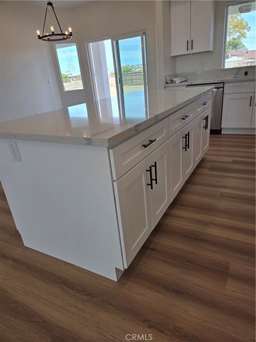 13968 Juniper Street, Hesperia, CA 92345