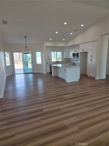 13968 Juniper Street, Hesperia, CA 92345