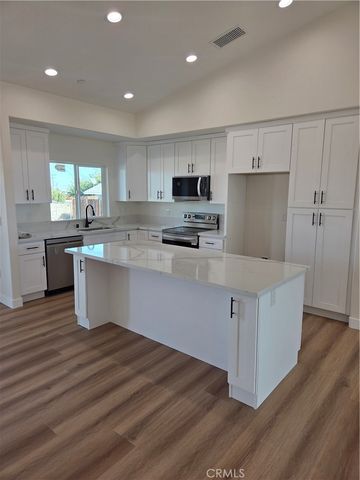 13968 Juniper Street, Hesperia, CA 92345