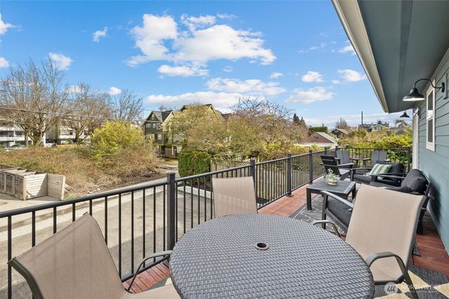 3020 17th Avenue S, Seattle, WA 98144