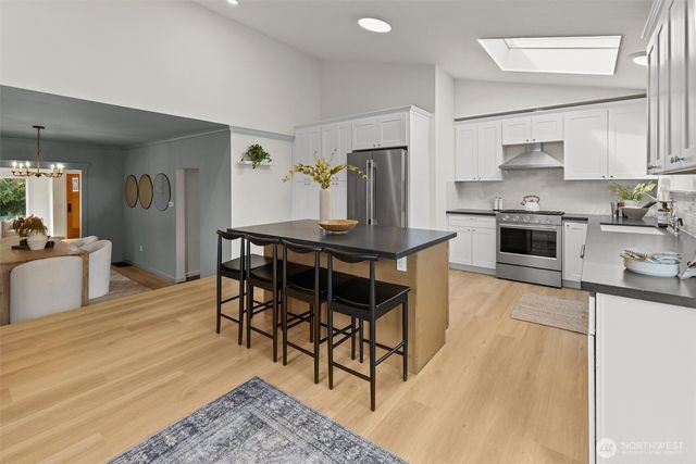 3020 17th Avenue S, Seattle, WA 98144