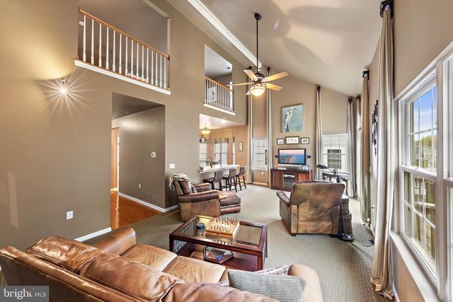 20 SPRING LAKE BLVD, Waretown, NJ 08758