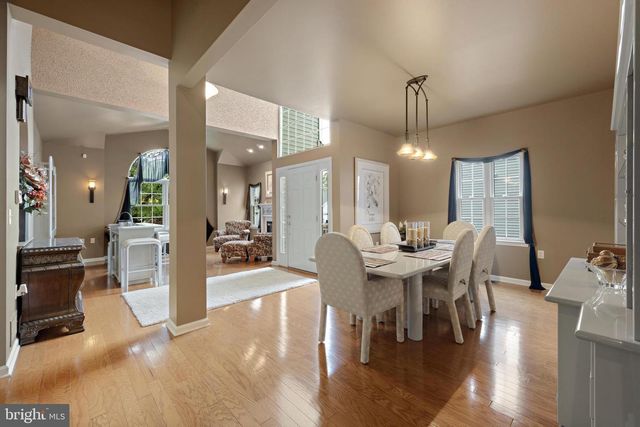 20 SPRING LAKE BLVD, Waretown, NJ 08758
