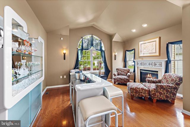 20 SPRING LAKE BLVD, Waretown, NJ 08758