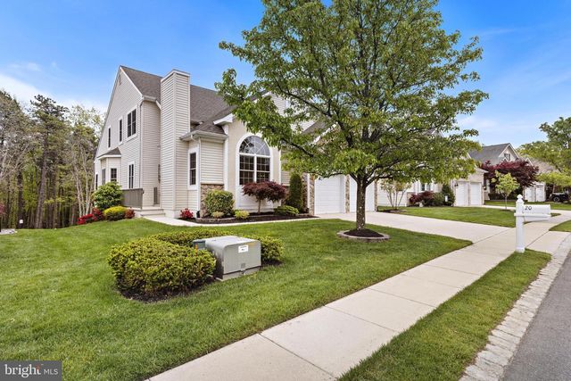 20 SPRING LAKE BLVD, Waretown, NJ 08758