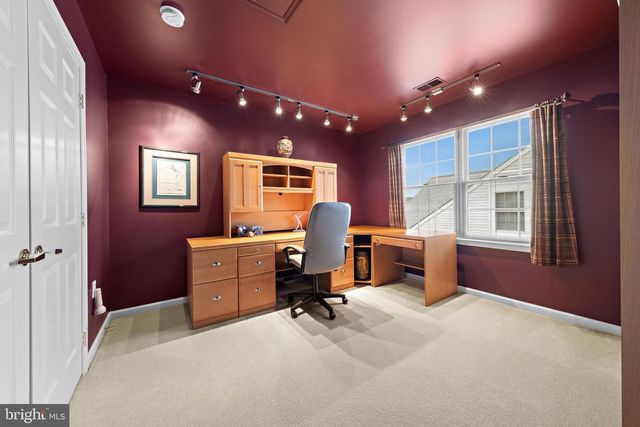 20 SPRING LAKE BLVD, Waretown, NJ 08758