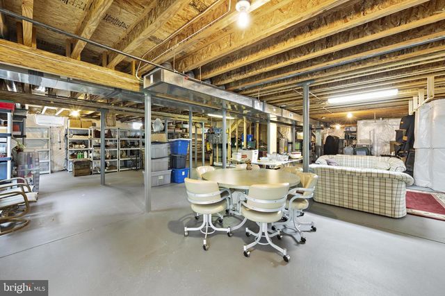 20 SPRING LAKE BLVD, Waretown, NJ 08758