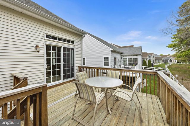 20 SPRING LAKE BLVD, Waretown, NJ 08758