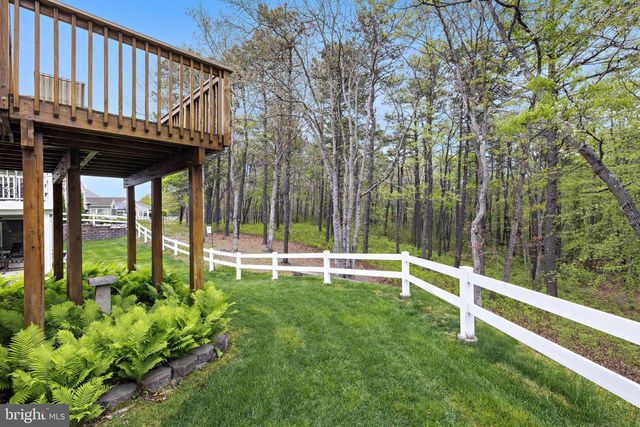 20 SPRING LAKE BLVD, Waretown, NJ 08758