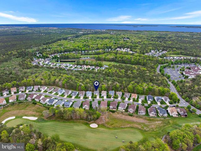 20 SPRING LAKE BLVD, Waretown, NJ 08758