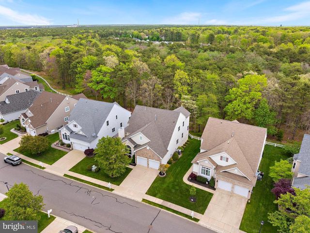 20 SPRING LAKE BLVD, Waretown, NJ 08758