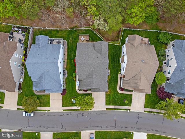 20 SPRING LAKE BLVD, Waretown, NJ 08758