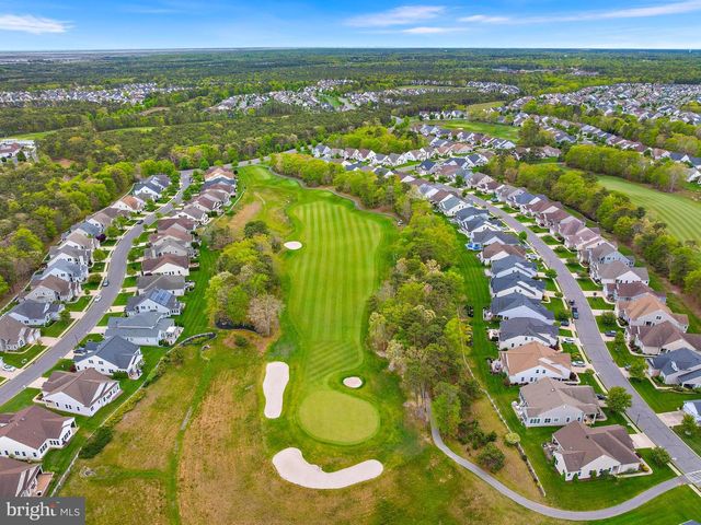 20 SPRING LAKE BLVD, Waretown, NJ 08758