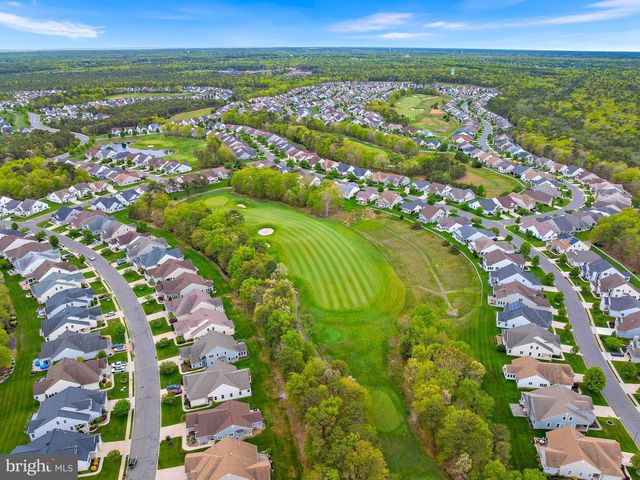 20 SPRING LAKE BLVD, Waretown, NJ 08758