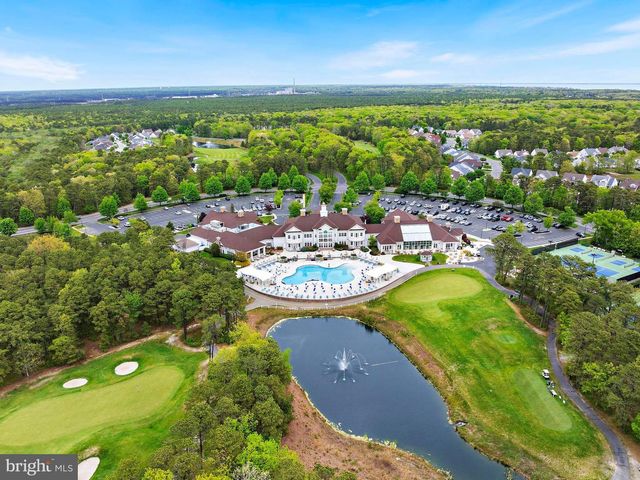 20 SPRING LAKE BLVD, Waretown, NJ 08758