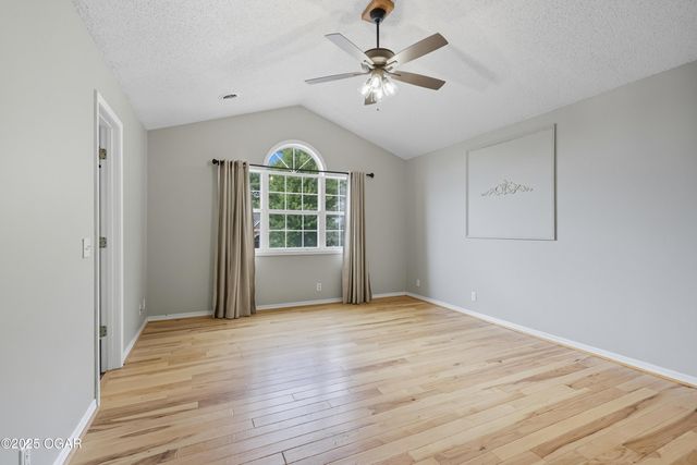 3402 Willow Lane, Joplin, MO 64801