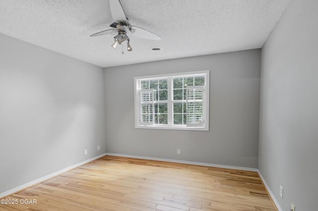 3402 Willow Lane, Joplin, MO 64801