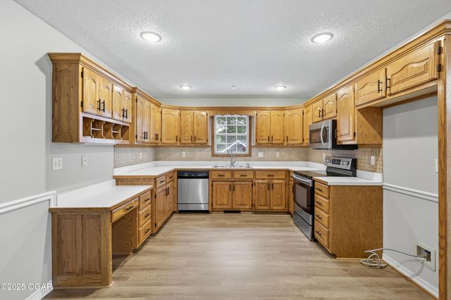 3402 Willow Lane, Joplin, MO 64801