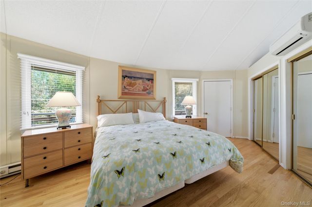583 Bayberry Walk, Ocean Beach, NY 11770