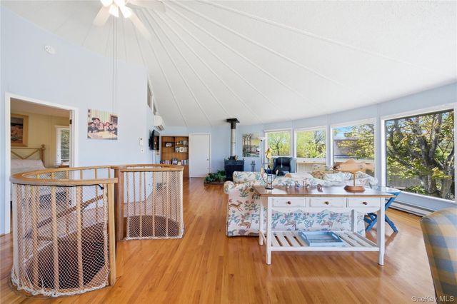 583 Bayberry Walk, Ocean Beach, NY 11770