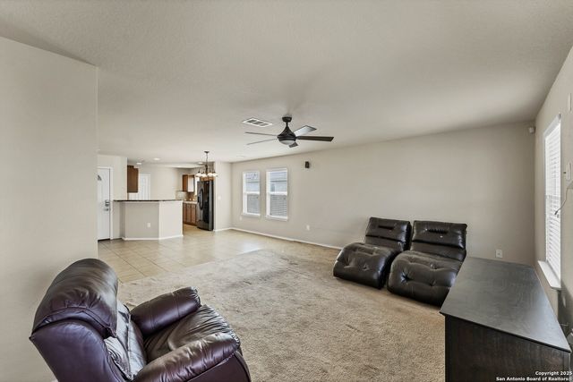 11219 Five Iron, San Antonio, TX 78221