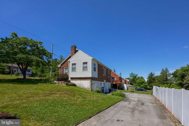 3153 MARIETTA AVE, Lancaster, PA 17601