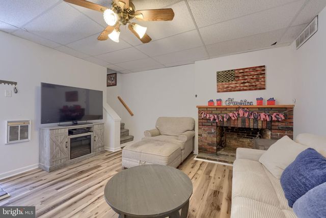 3153 MARIETTA AVE, Lancaster, PA 17601