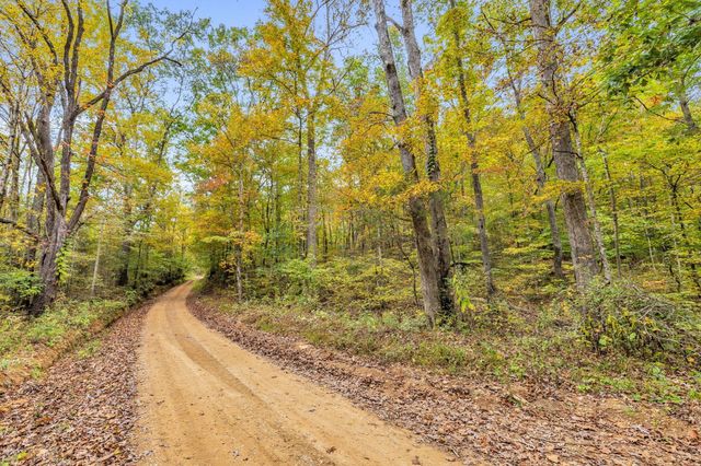 0 Bear Creek Rd, Bon Aqua, TN 37025