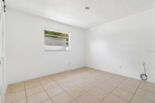 1719 JULIAN LANE DRIVE, Tampa, FL 33619