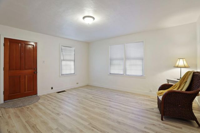 1004 S Shasta Ave, Stockton, CA 95205