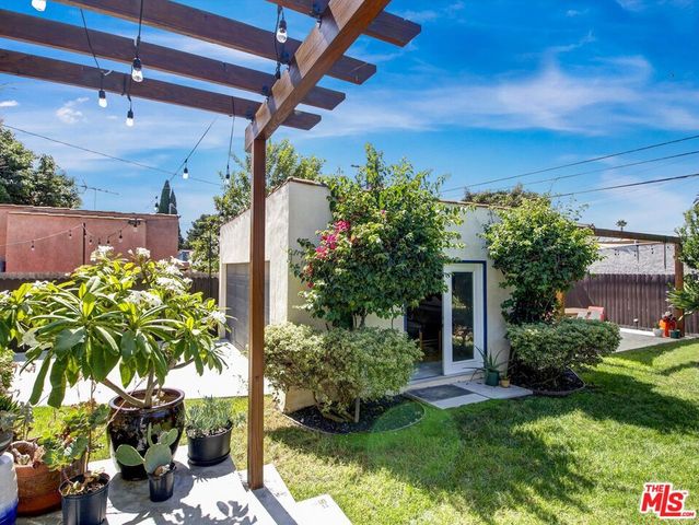 2907 Potomac Avenue, Los Angeles, CA 90016