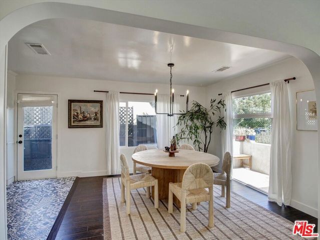 2907 Potomac Avenue, Los Angeles, CA 90016