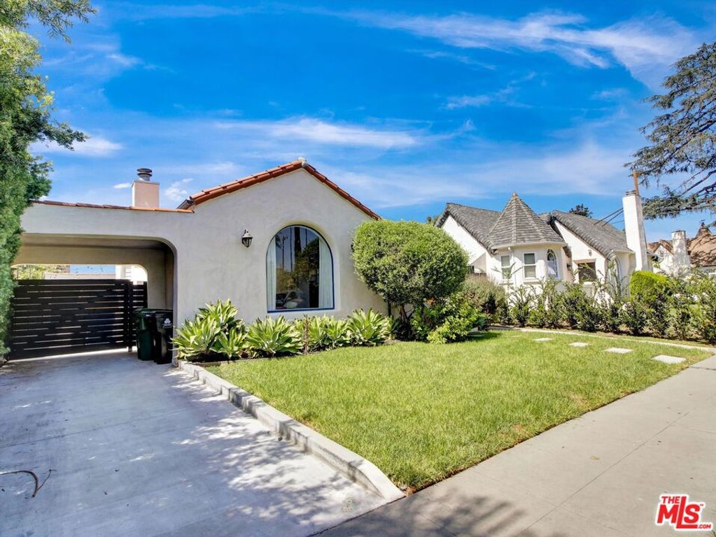 2907 Potomac Avenue, Los Angeles, CA 90016