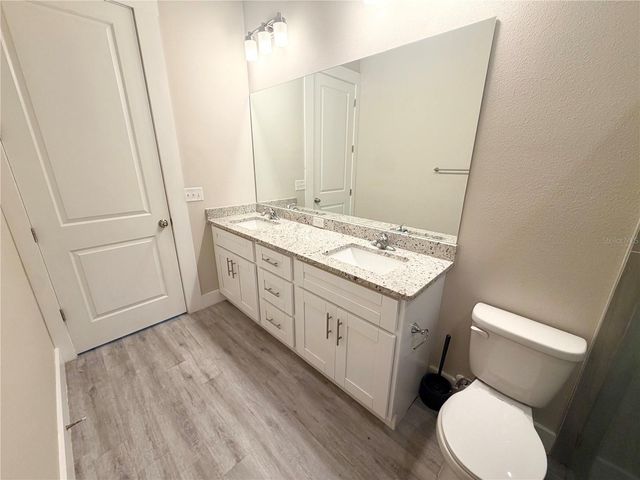 2125 W SAINT JOSEPH STREET, Tampa, FL 33607