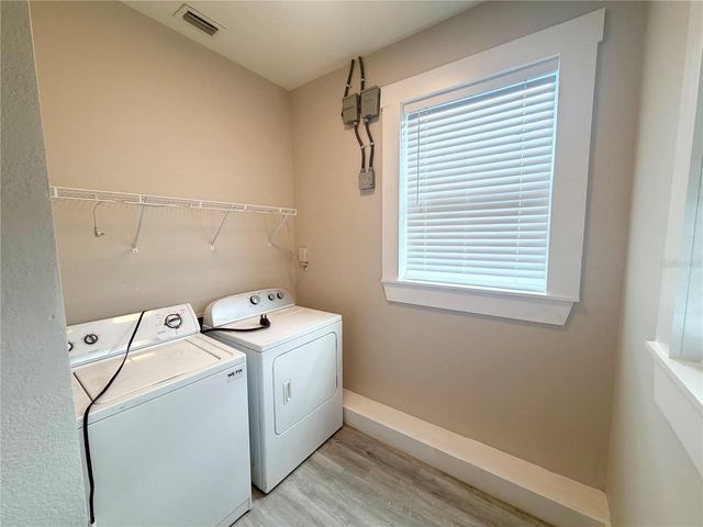 2125 W SAINT JOSEPH STREET, Tampa, FL 33607