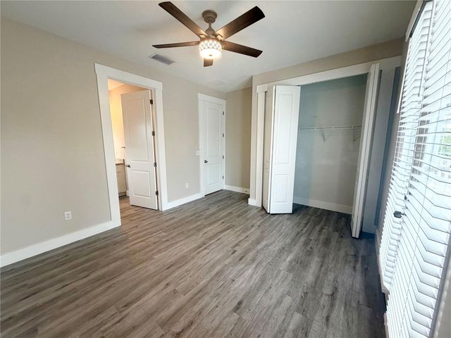 2125 W SAINT JOSEPH STREET, Tampa, FL 33607