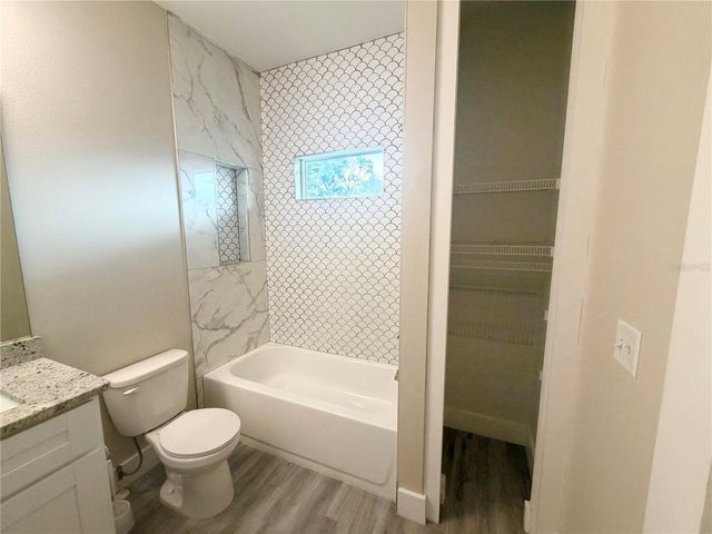 2125 W SAINT JOSEPH STREET, Tampa, FL 33607