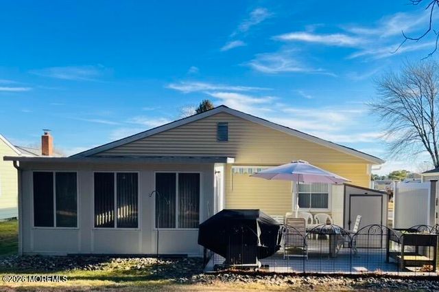 409 Costa Mesa Drive, Toms River, NJ 08757