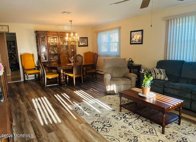 409 Costa Mesa Drive, Toms River, NJ 08757