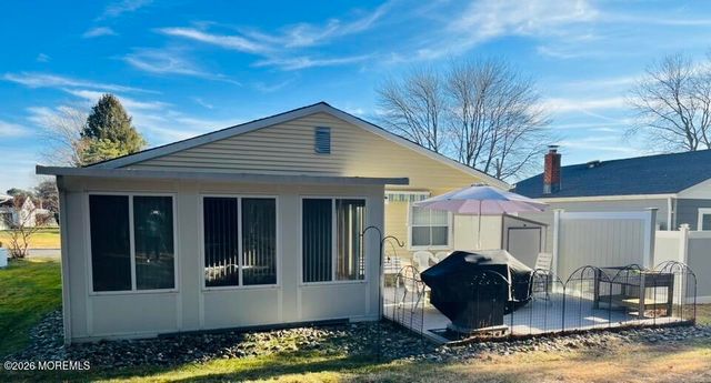 409 Costa Mesa Drive, Toms River, NJ 08757