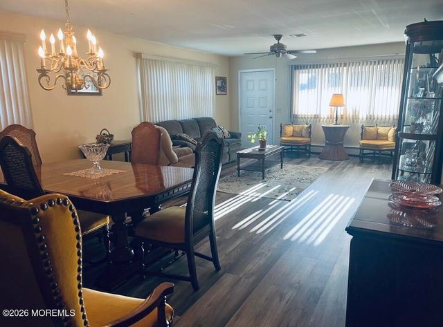 409 Costa Mesa Drive, Toms River, NJ 08757